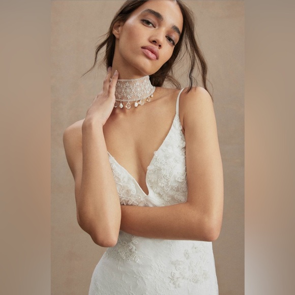 NWT BHLDN Meadow V-Neck Floral Appliqué Sheath Wedding Dress - Picture 2 of 12